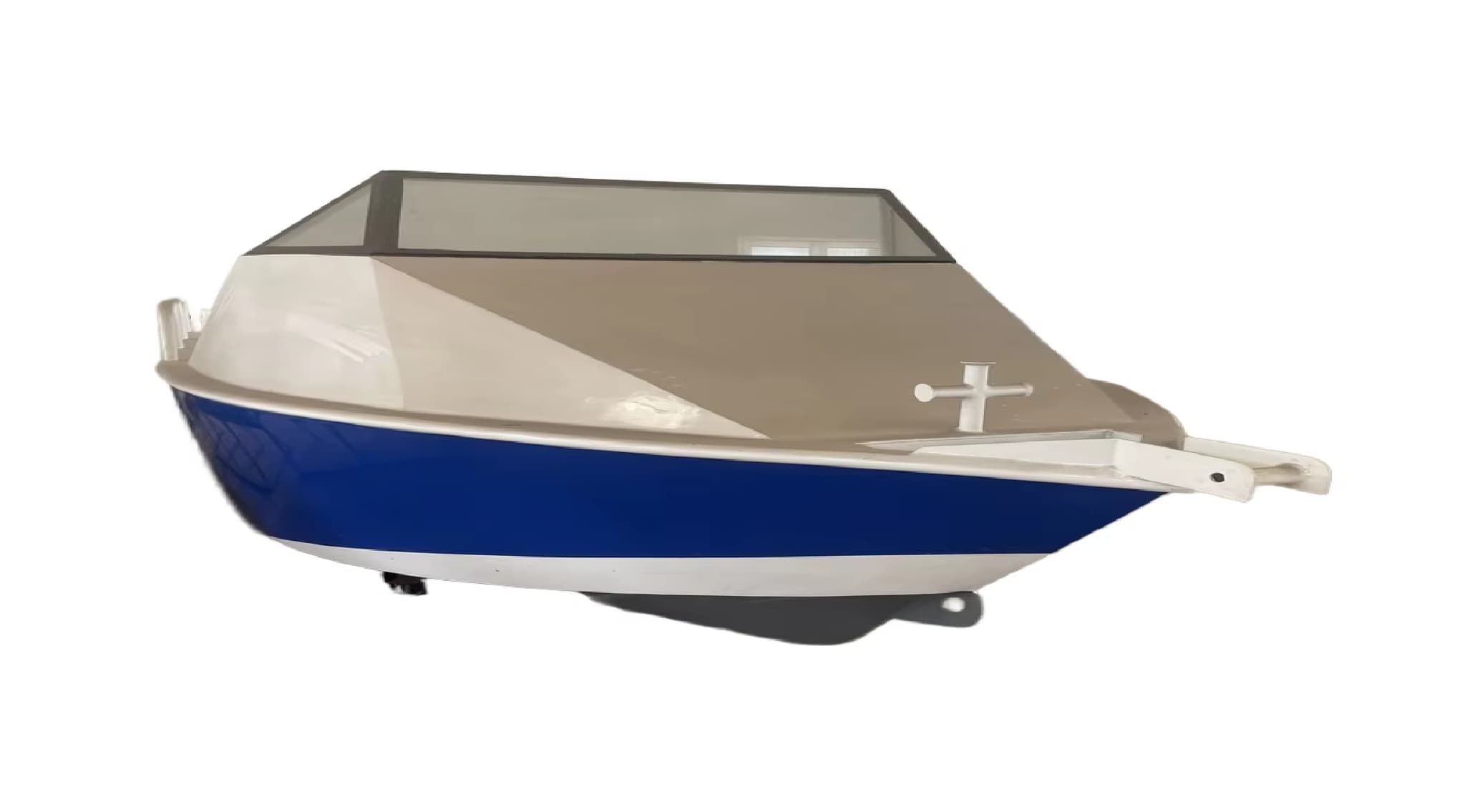 4.9-meter motor yacht
