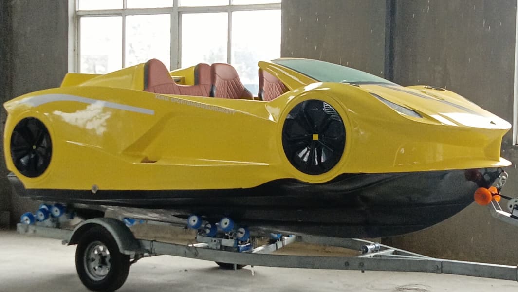 8m Speed Boat 1
